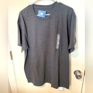 New mens Champion gray tee shirt sz L